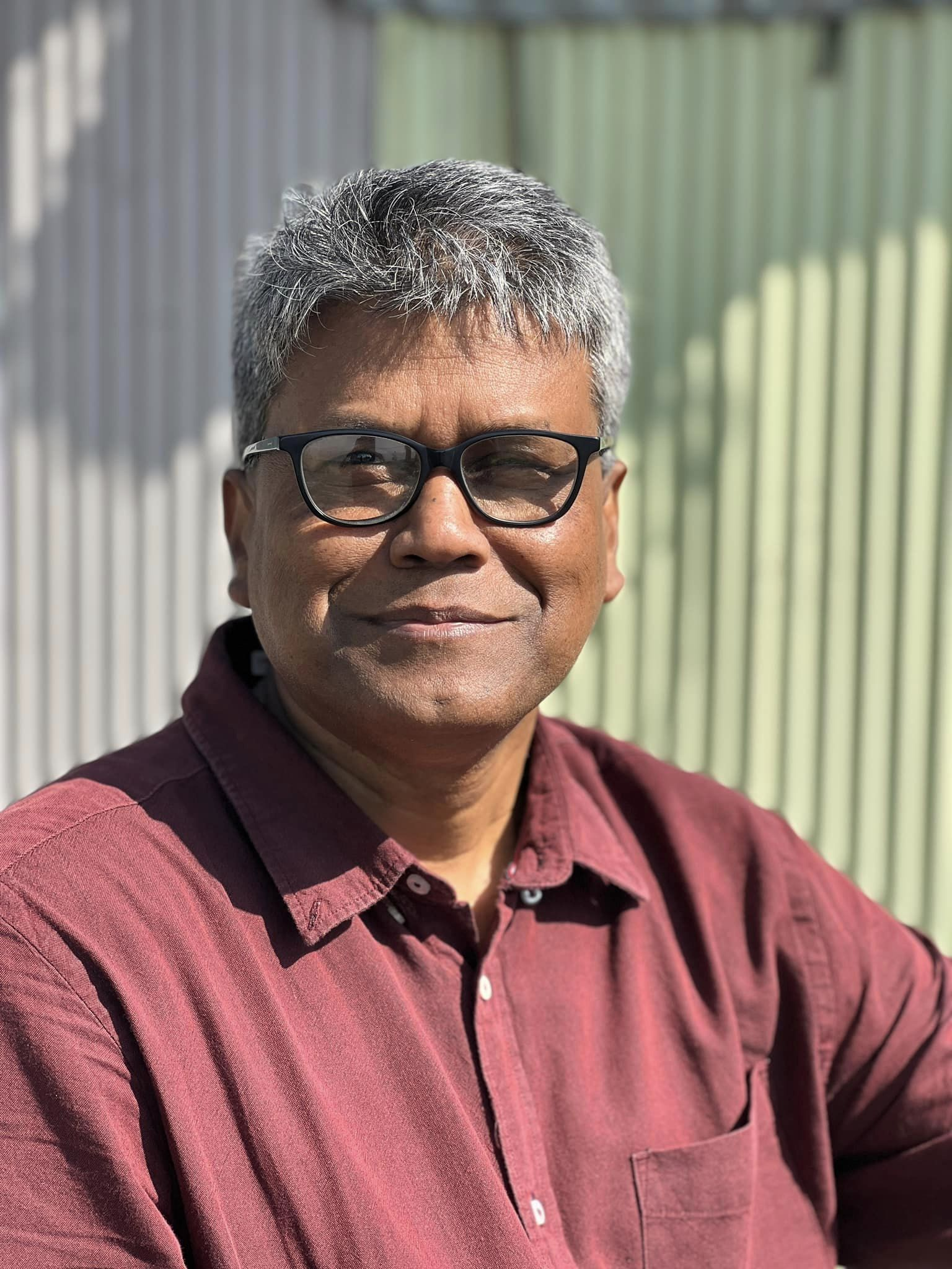 Mozid Mahmud Author Photo (1)